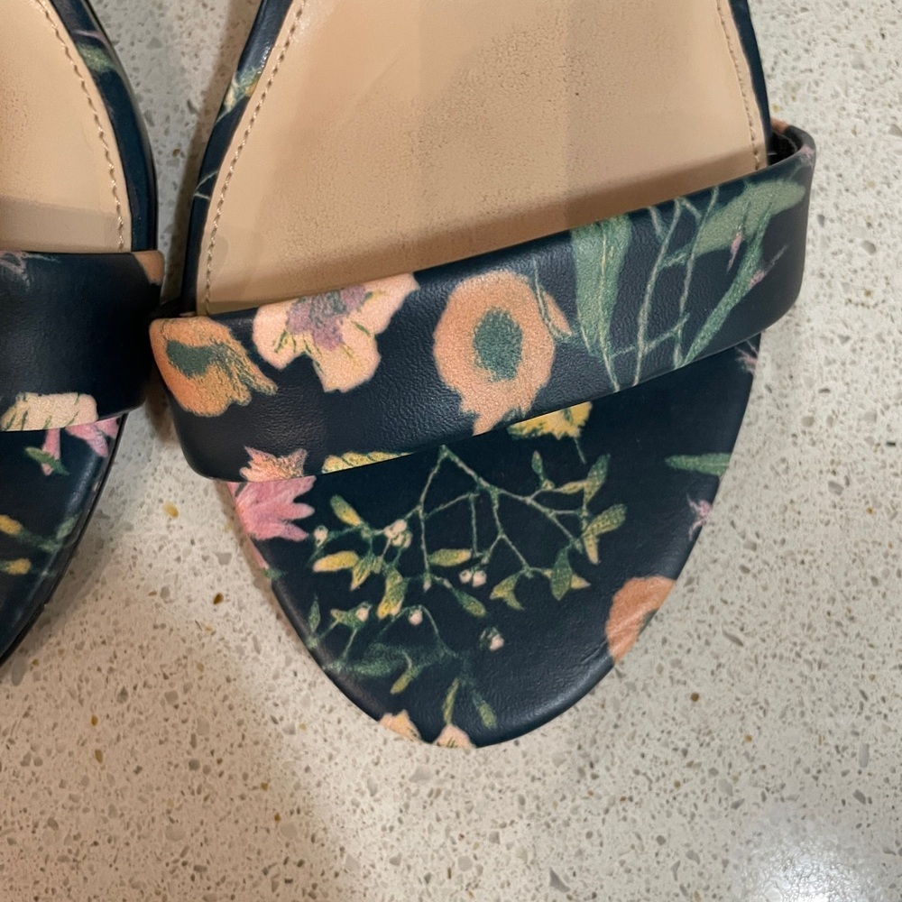 Vince Camuto Floral Heels - Picture 6 of 16